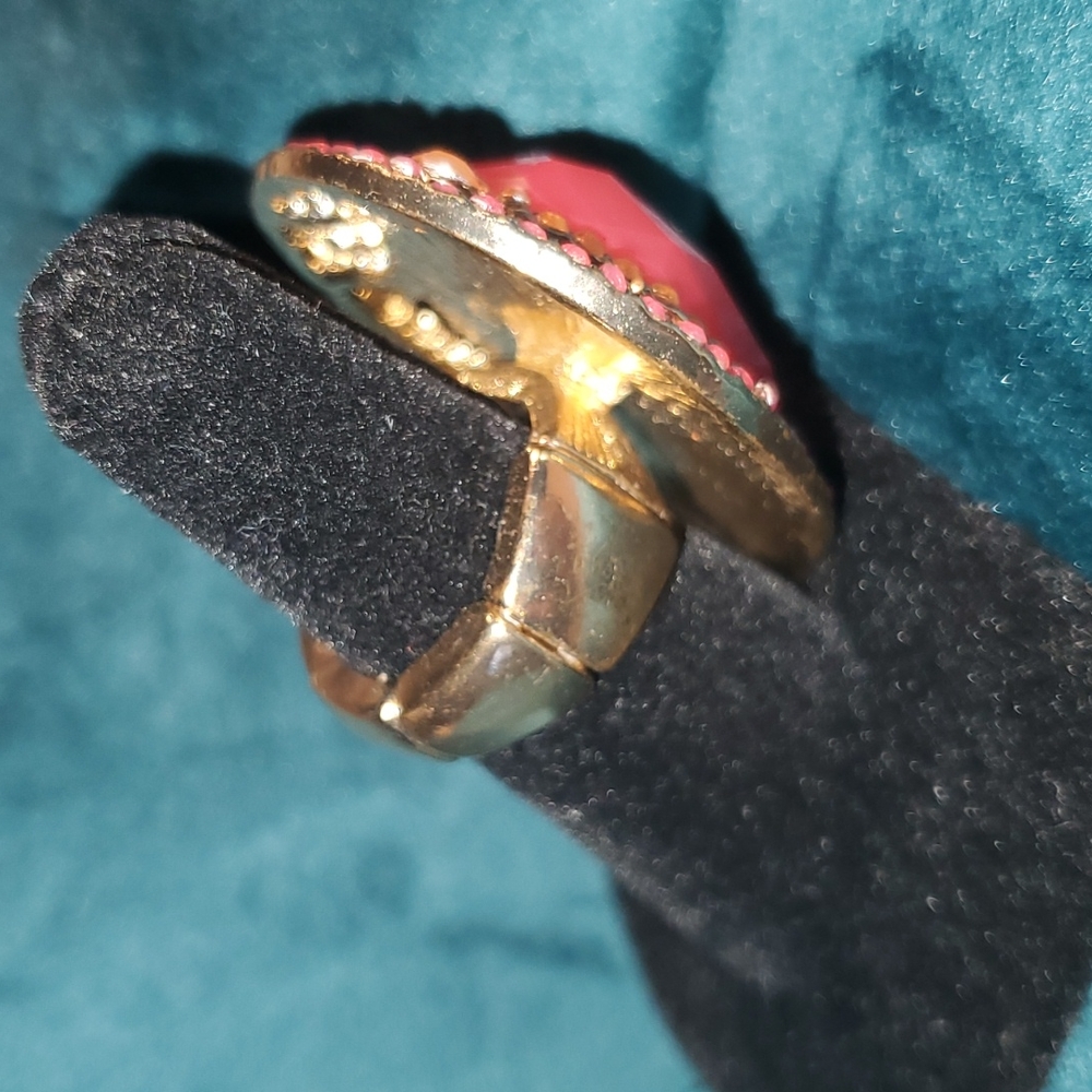 Oval Shape Ring - Picture 4 of 5